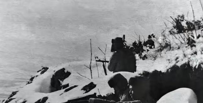 长津湖前线血战正酣，26军88师却蜷在山沟宿营抗令，副师长避战不出，战机贻误，陆