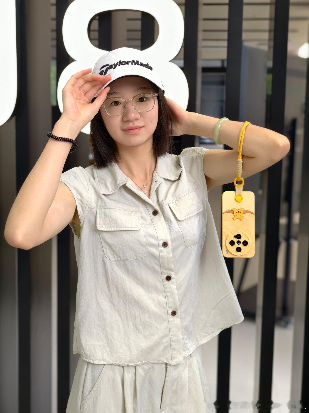 参加仰望的活动 多位企业家齐聚一堂秦岭探秘的同时关注乡村振兴，关注自然生态   