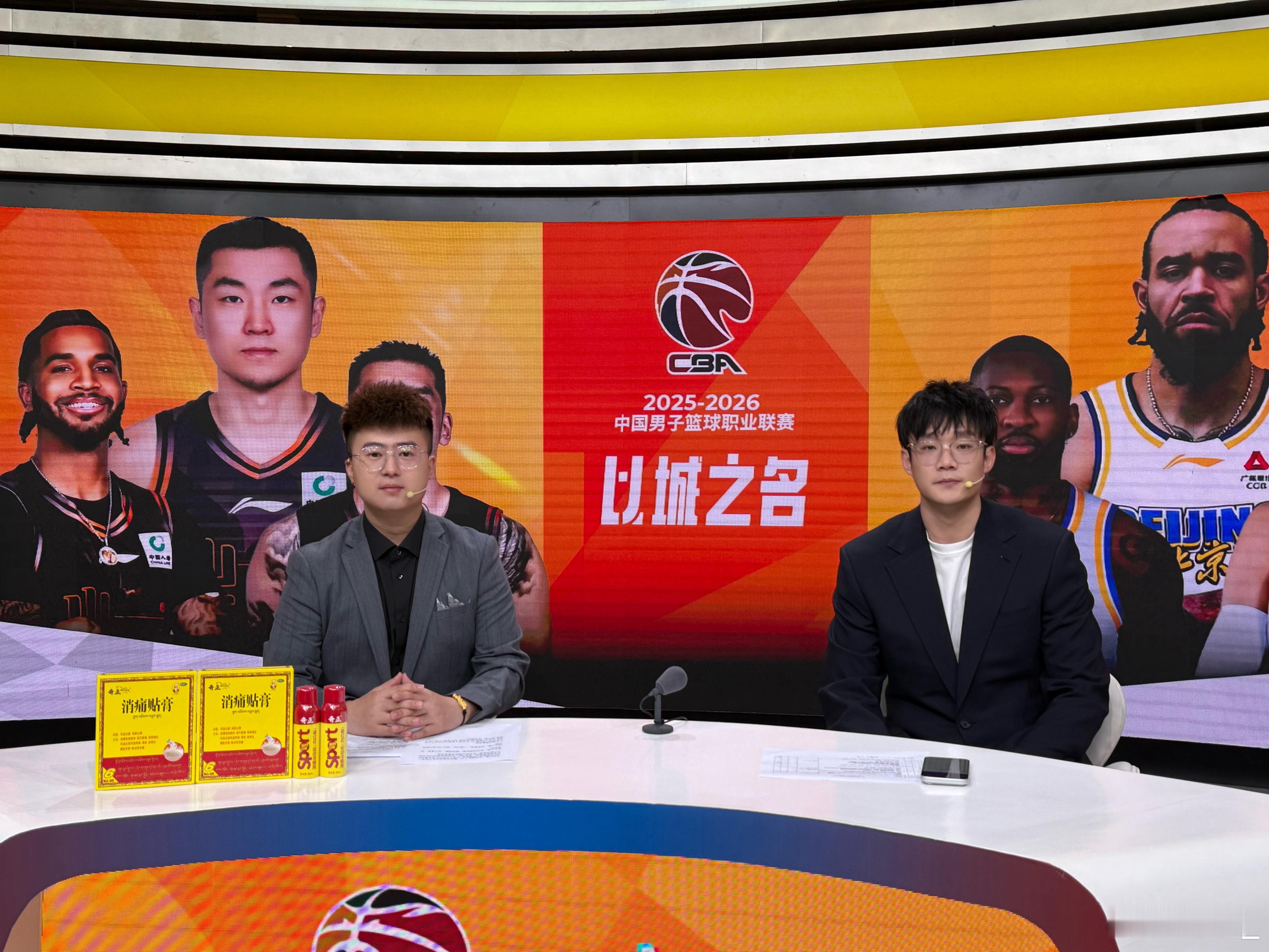 👀今天的搭档是蝉联CBA MVP四字外援、经十路战神——丁彦雨航从鸣哥到丁神?