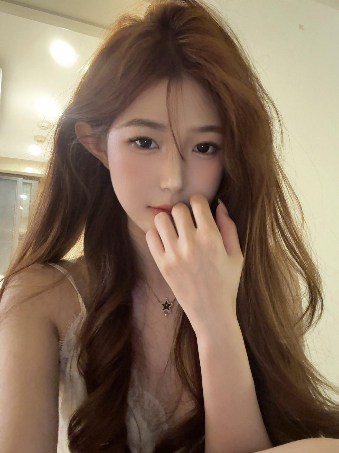 ⁺˚‧sweet home 🛋️🐱 ​​​