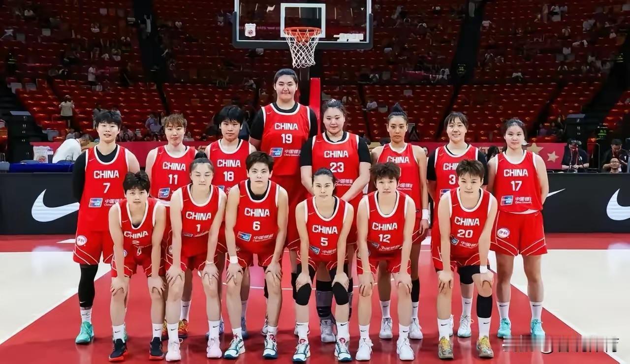 瞬间心旷神怡，两大喜讯，一大清早的。

第一，女篮世界杯，中国女篮71:54意大