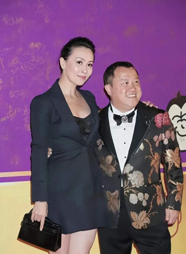 港圈半世纠葛，刘嘉玲曾志伟再度同场，看透圈内人情冷暖