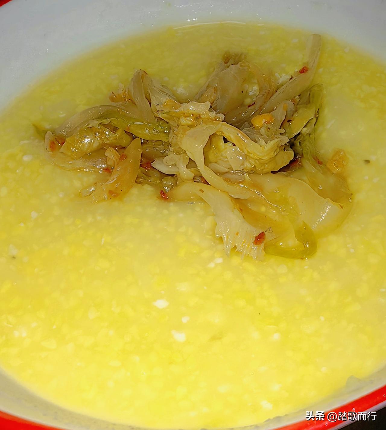 今日早餐，我们家乡叫“包谷糊汤”。有多少朋友吃过？ 评论区晒图挑战赛 晒图记录生