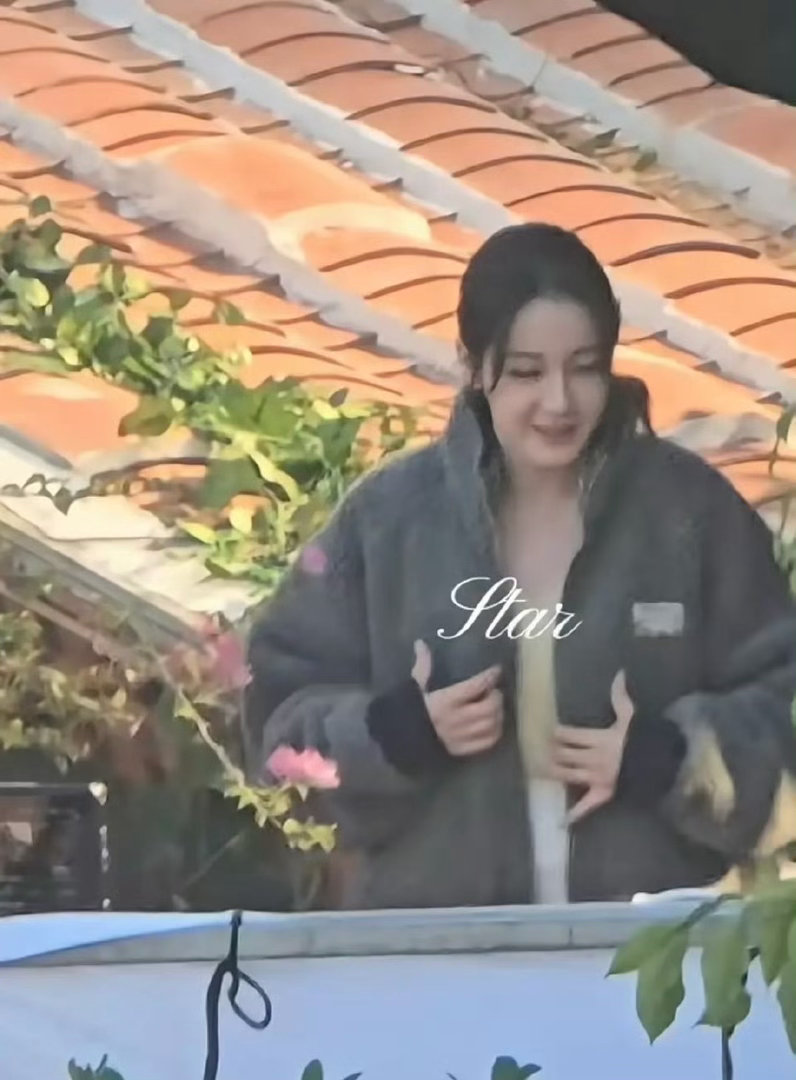 迪丽热巴现在的生图状态这么不能看的吗？ 