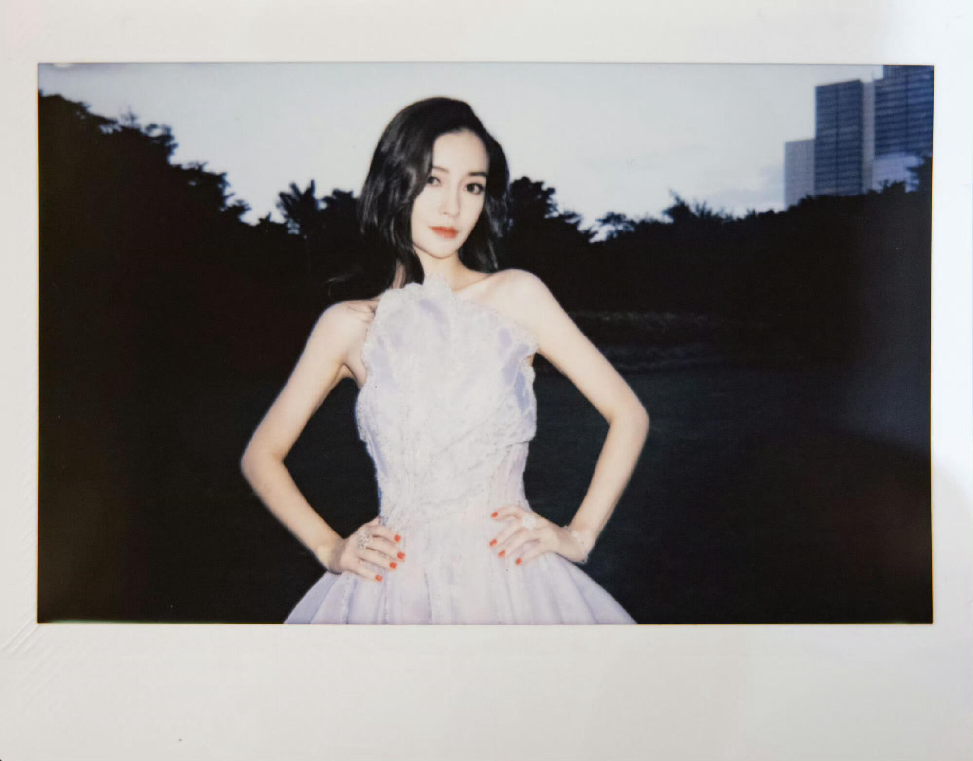 为angelababy守护星愿 🌸星愿生日企划✨ 是谁的紫色公主裙，不小心掉进