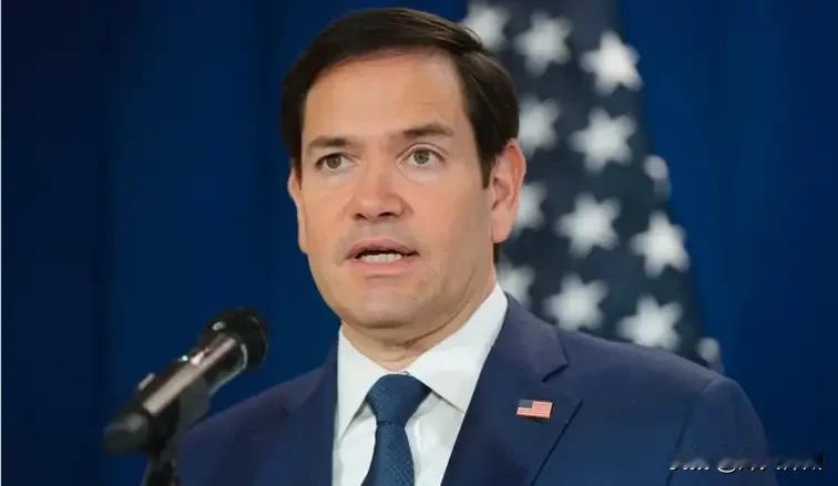 美国国务卿鲁比奥今天（北京时间2月10日）发文叫嚣道：“香港当局对黎智英的判决是