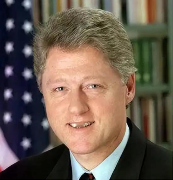 如今的华盛顿政坛，两党能为了债务上限吵到政府停摆，能为了意识形态对立把国会变成骂