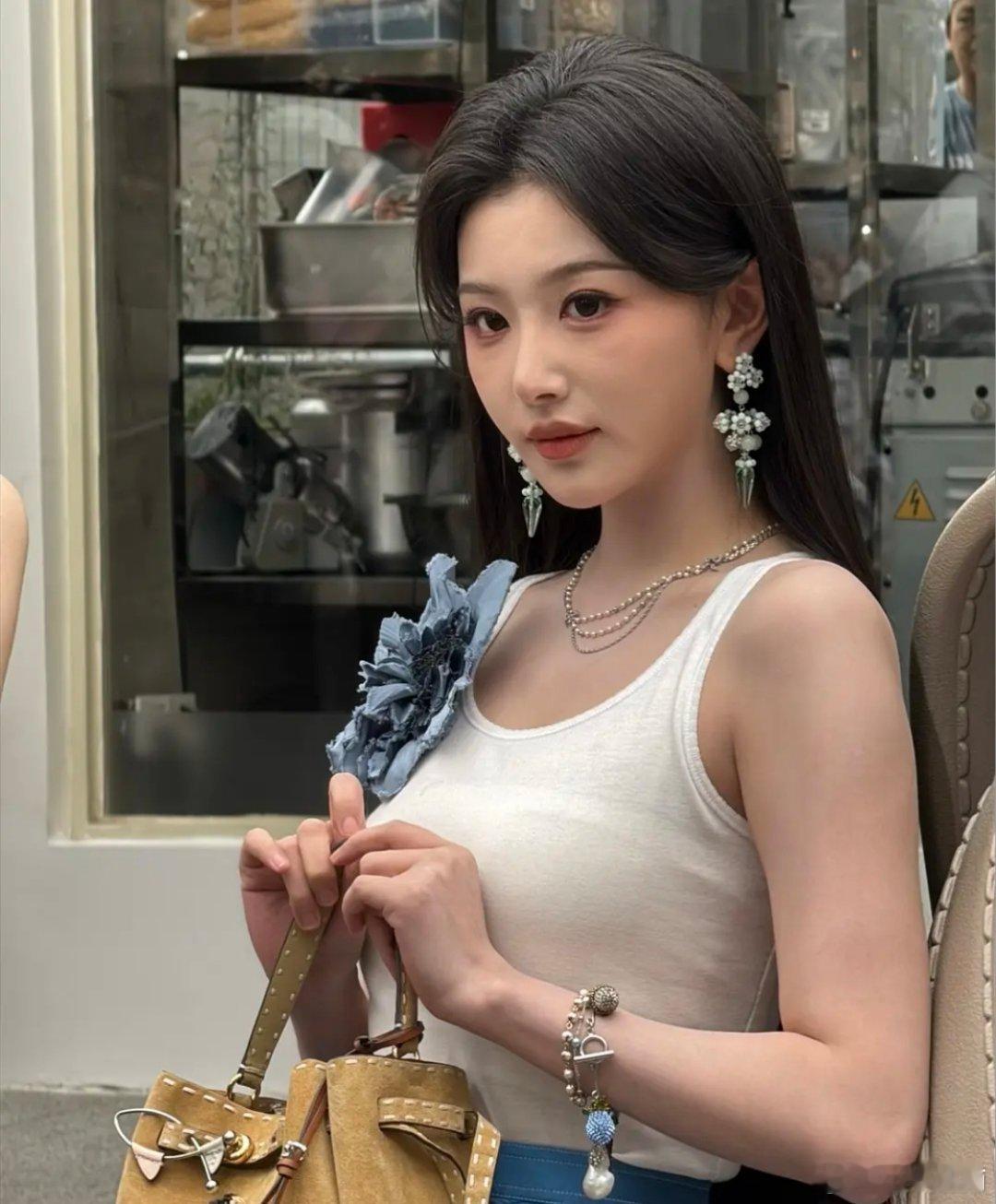 孔雪儿 张艺凡 吴宇恒 欧阳娣娣 