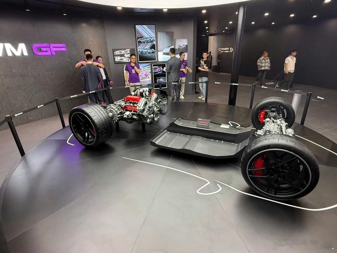 有人问GF是什么意思？你就音译成冀F就行。长城今天公布了一点超跑的基础数据。马力