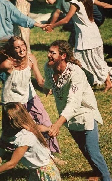 上世纪六十年代的嬉皮士 