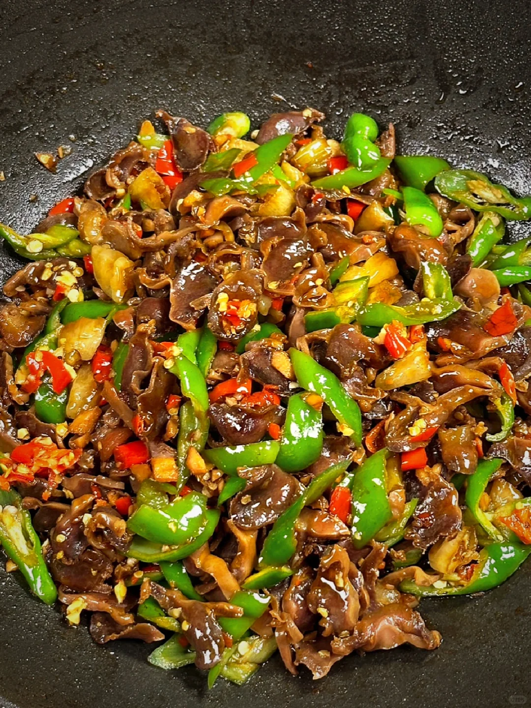 家常小炒香辣鸡胗，太下饭了🤣