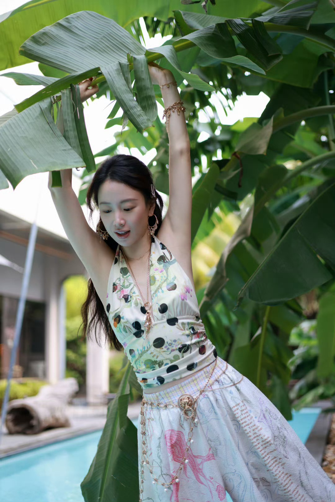 李梦蜜语纪小三上位成原配领导 李梦的日常：素颜，很难想象这是同一个人演出了鲁贞贞