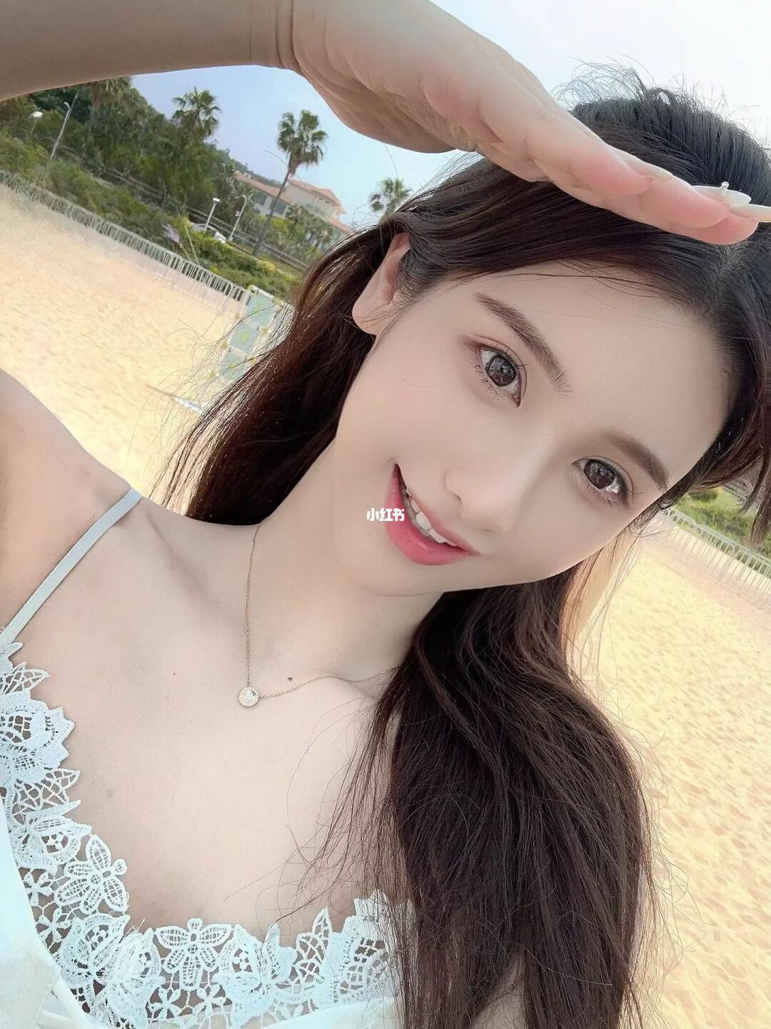 阳光 沙滩 和我