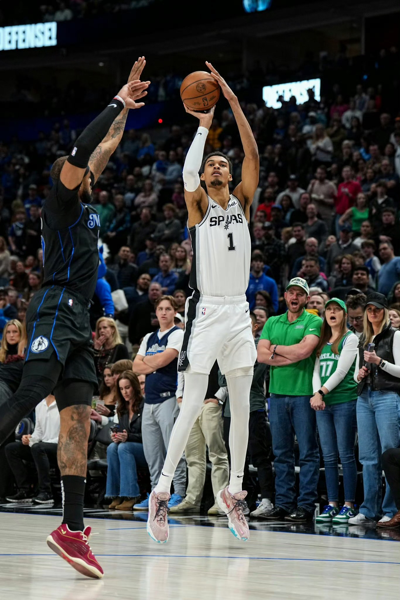 ⬜️ 比赛预告//GoSpursGo ⬛️⏰ 时间:明天7点半（客场，揭幕战）?