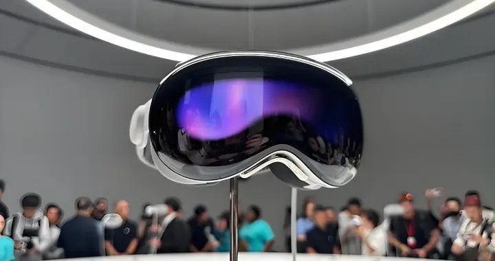 闪电快讯 ｜ 供应链人士：苹果智能眼镜预计最快第二季度亮相
