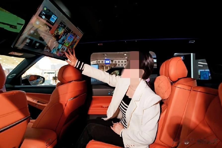 国产五大动力电池市占率重磅出炉：
宁德时代49%断层领跑
比亚迪17%紧随
中创