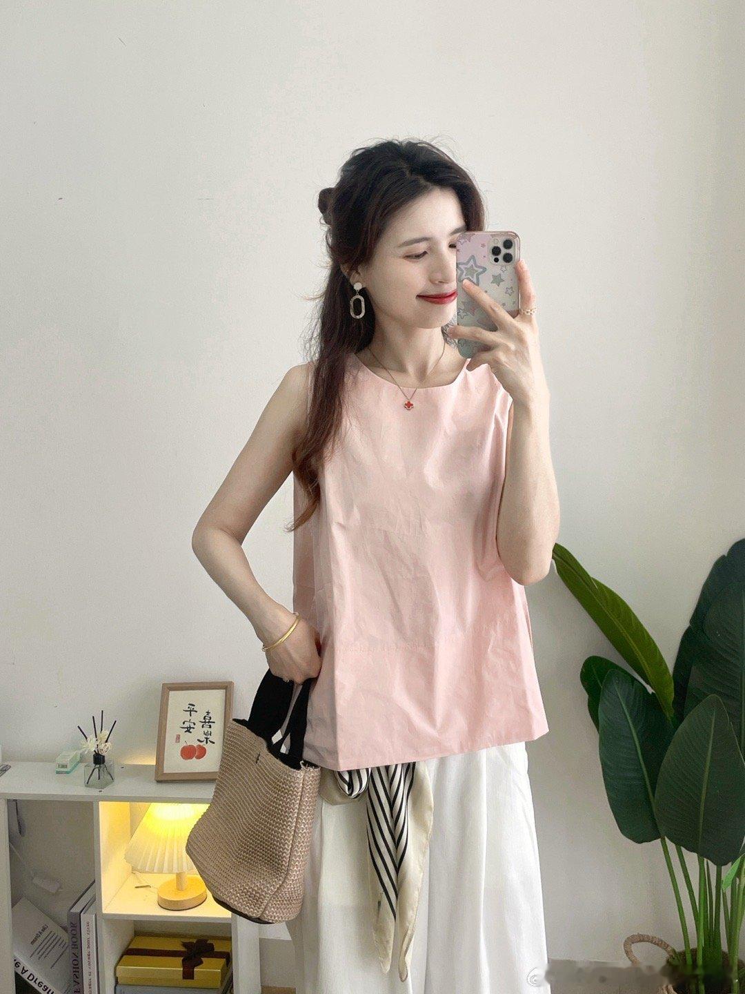 6🈷️26日晚上20：00开拍上新限时85折哦🌸甜粉无袖娃娃衫上衣，萌系必备