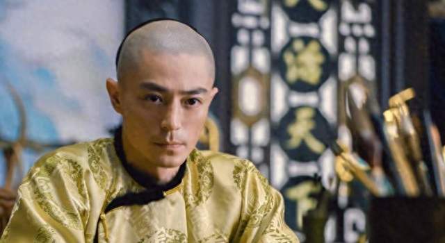 真实的乾隆有多可怕？揭开历史真相，别再被电视剧骗得团团转！
