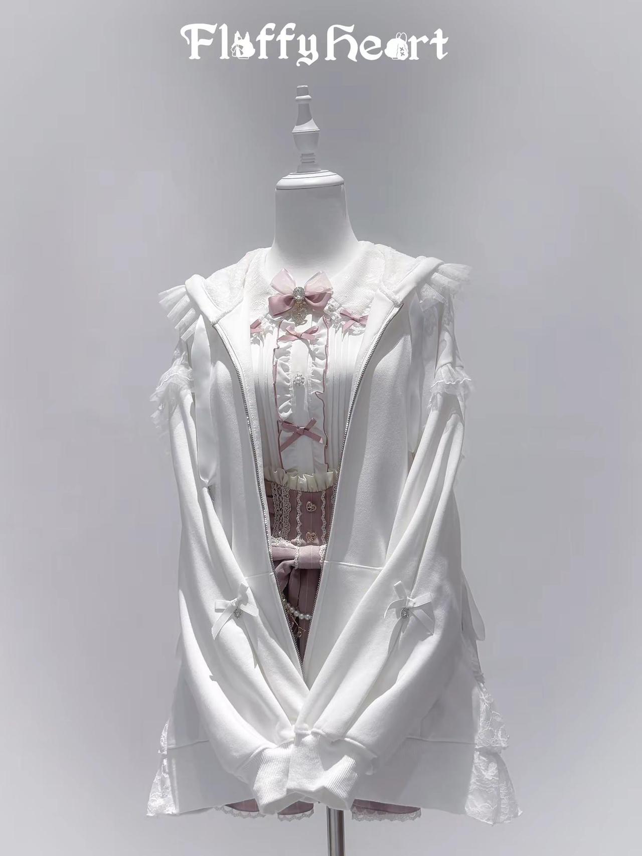 Pink heart beats💕。毛绒心跳 穿搭笔记 宅萌感穿搭 亚文化