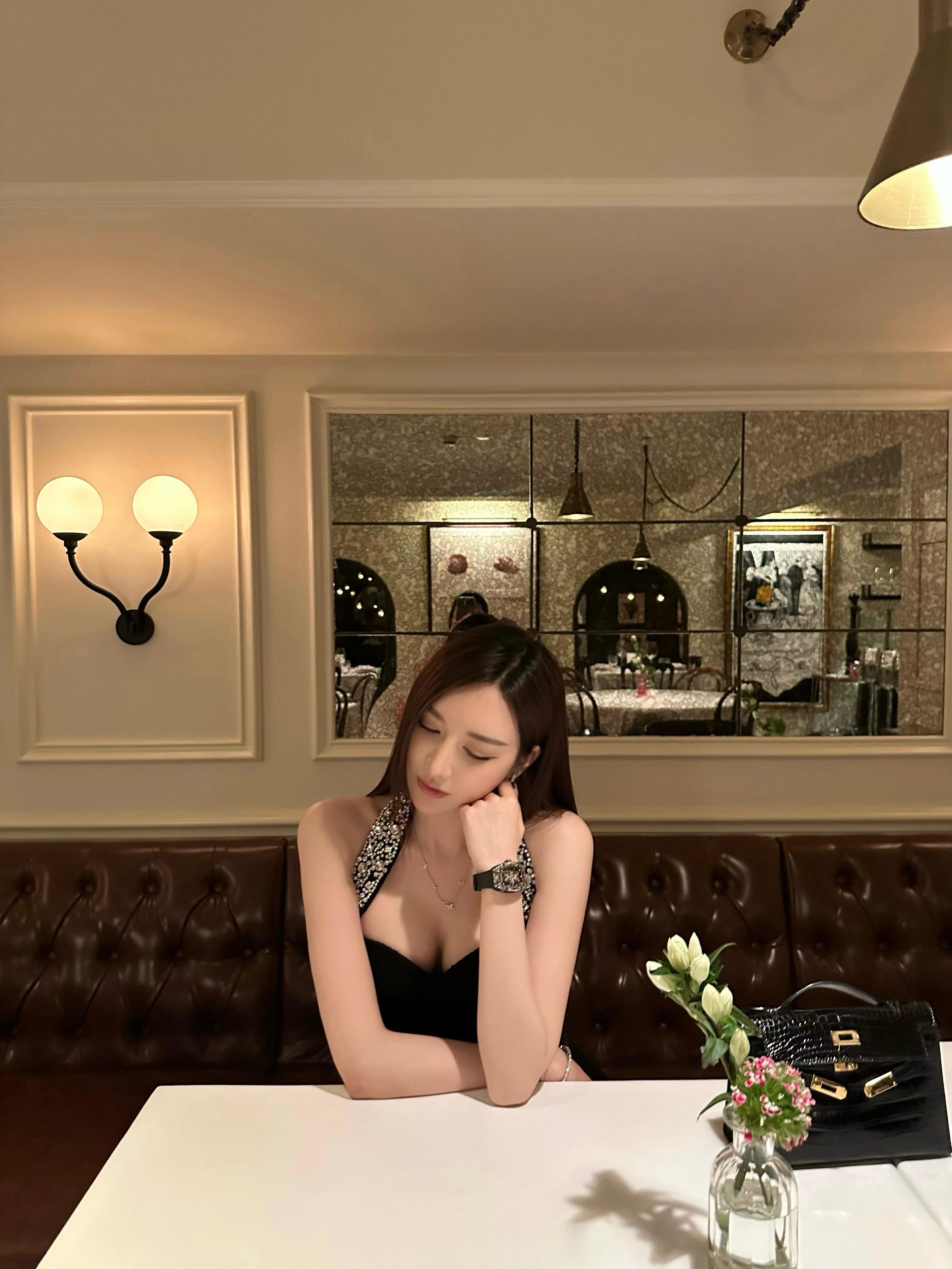 🎑中秋快乐，仙女们… ​​​