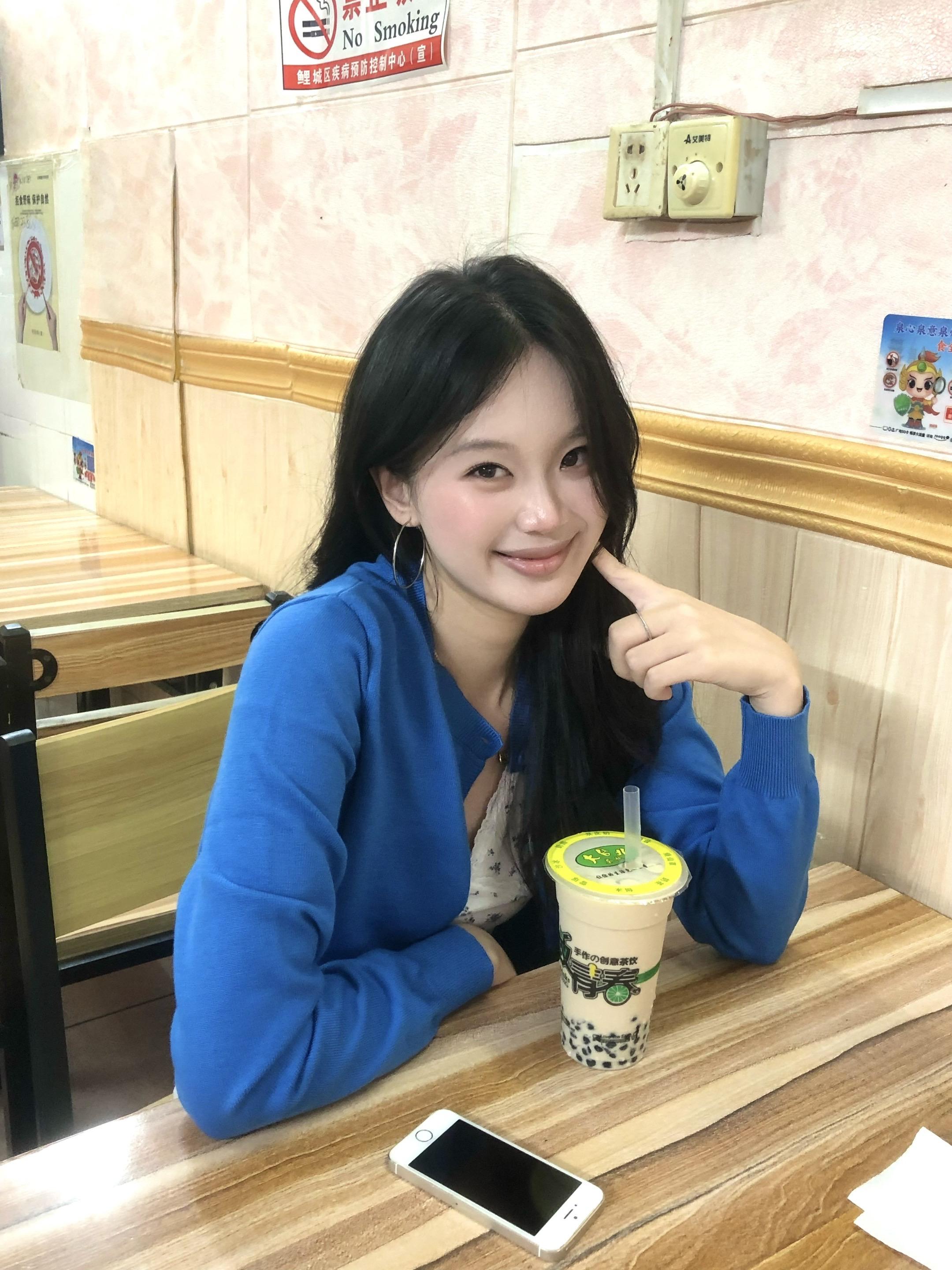 我不在乎什么天长地久 我只在乎你想不想要拥有