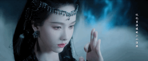 雾妄拾光用三次割舍双向奔赴月鳞绮纪 第一次割舍是撞破幻境的勇气，第二次是对抗现实