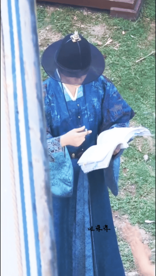 又翻到一张笑死我了 婴儿 工作人员都没招了吧 ​​​