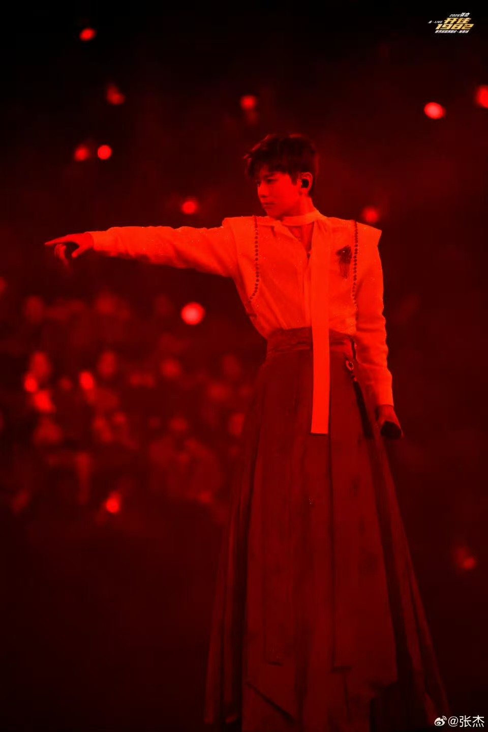 张杰回应张杰明确表态，和谢娜在一起时是单身，此后专注家庭与工作 