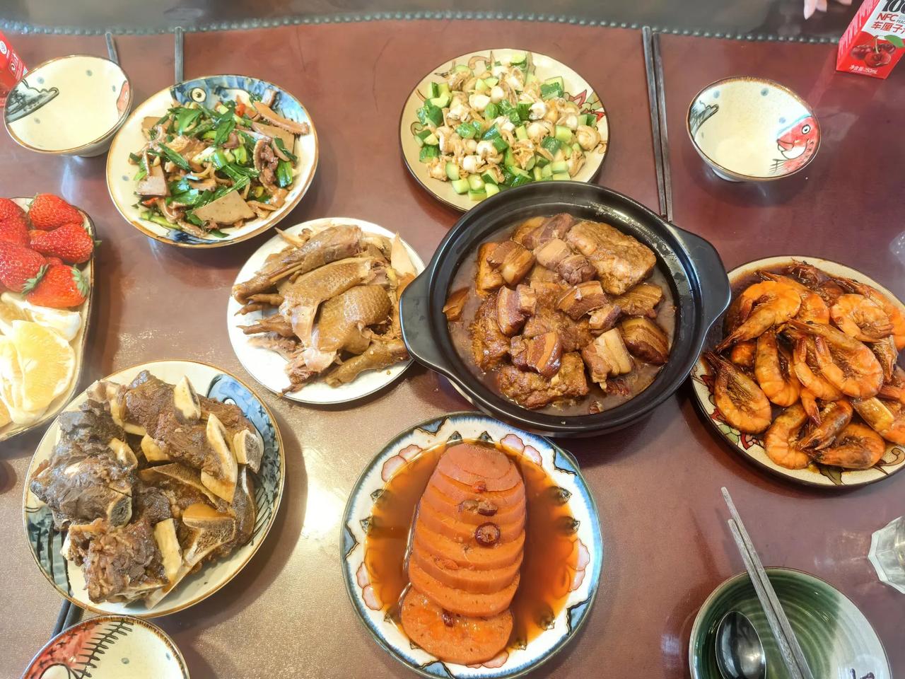 日常伙食，尽享人间烟火家人的节日餐 好的家宴