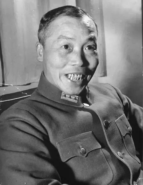 李宗仁的心很高，想着当国民党老大，可惜他只有“拆台”的本事，确没有“坐庄”的命。