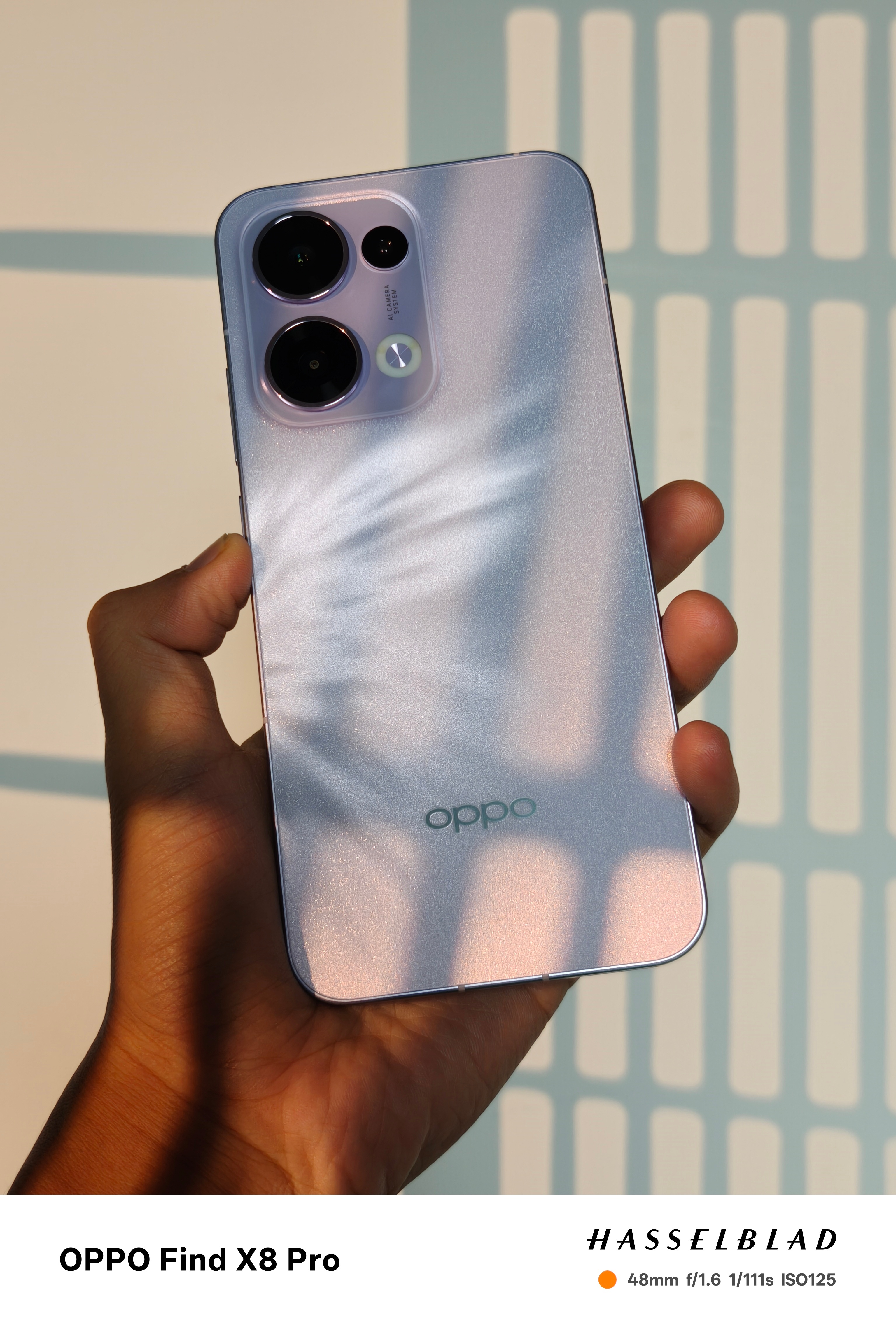我这么说吧，这次 OPPO Reno13 系列的主打配色是  OPPO蝶蝶紫 现