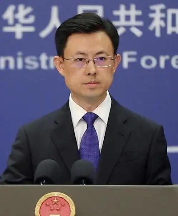 1月28日，外交部正式宣布： 亚太经合组织 （APEC）首场正式活动将于2月在广