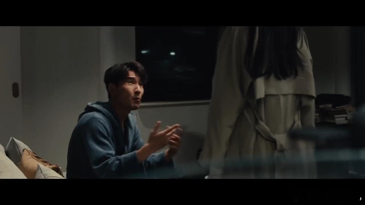 热恋期直接搬进男友家算越界吗 其实双方的想法我认为都是人之常情，只不过因为他们的