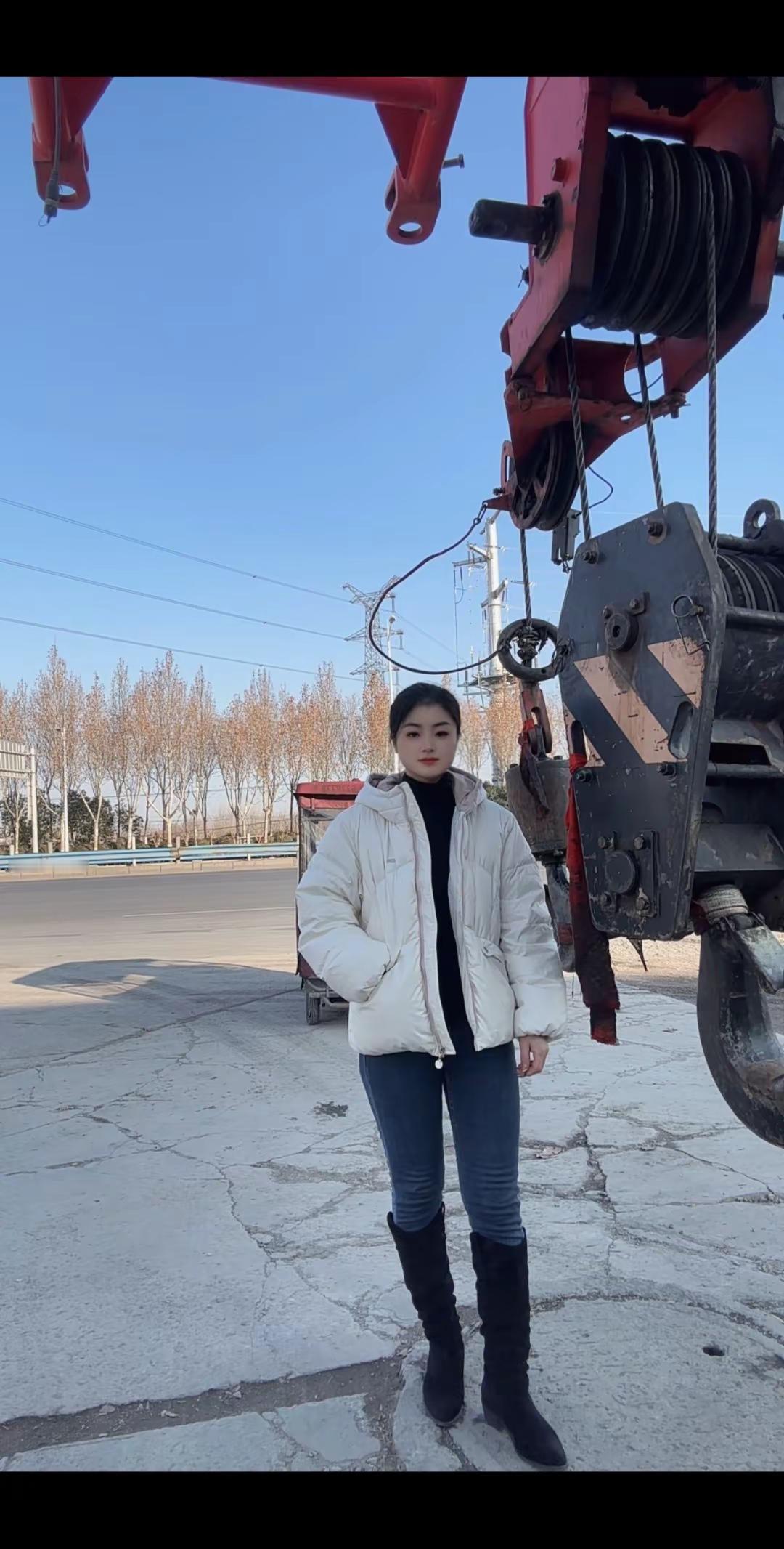 吊车闲置，闲置，有活安排各位老板🥰