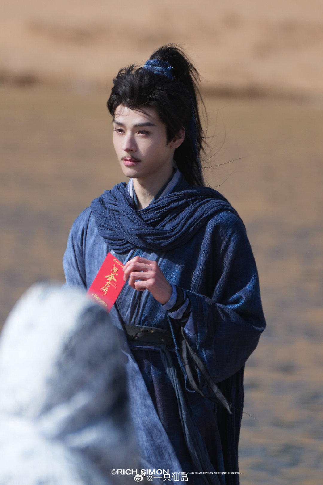 龚俊还是太权威了，每个角色都是不一样的感觉这个造型一出，他就是陆小凤，就是我们心