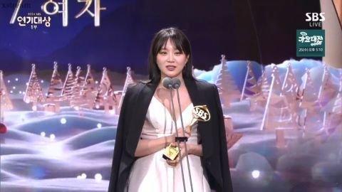 【2024 SBS演技大赏】完整得奖名单：《好搭档》张娜拉泪夺「大赏」！朴信惠、
