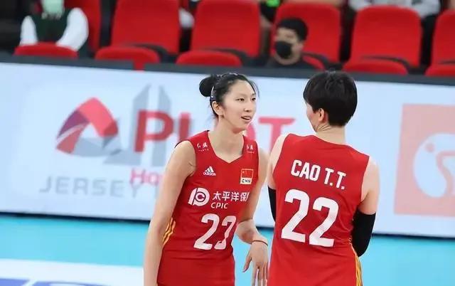 北京时间8月30日中午1:00，2023年女排亚锦赛揭幕，首场比赛由D组的中国女