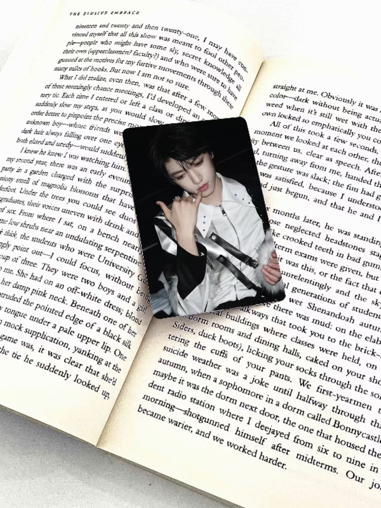 张桂源的小卡真的好好看不愧是四卡一！荣耀之战估计又要大出圈了 