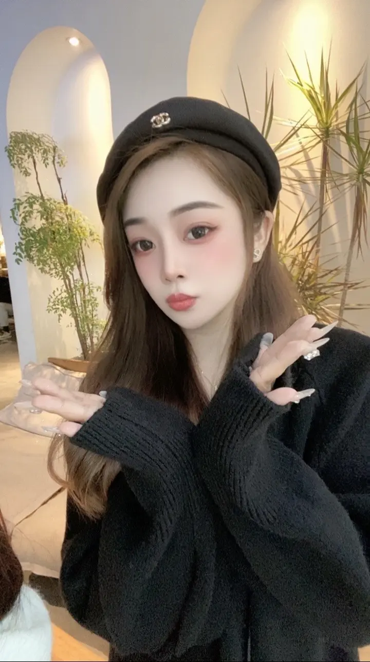 帽子一戴谁都不爱 宁缺毋滥不将就 做自己就好
