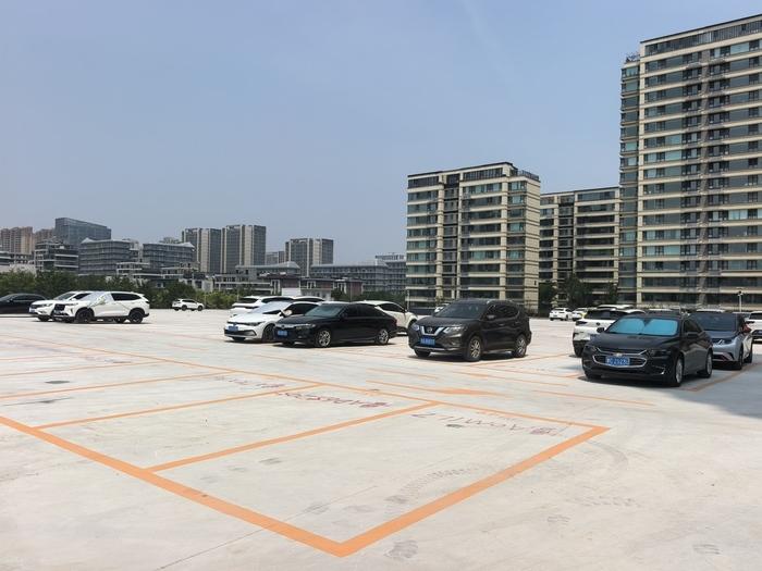 5.8万泊位联网+2285个泊位落地 历城区“盘活、智联、接驳”三维推进停车便民
