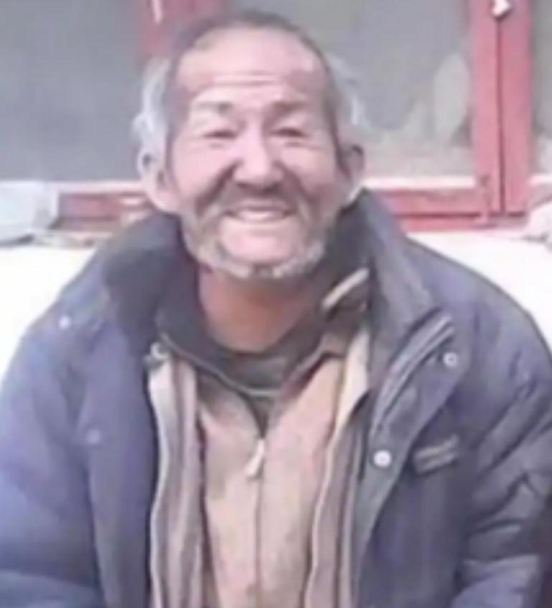 北京一流浪汉因无暂住证被送进收容所，填写籍贯时警察瞬间呆住“您就是大名鼎鼎的杞县