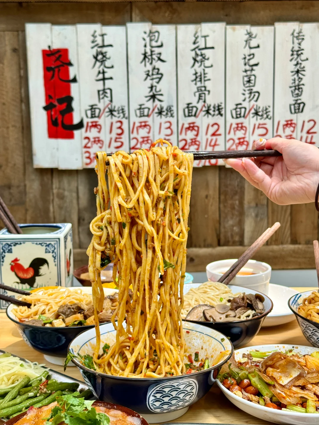 我就尝了一口，想让我妈原地开店！！
