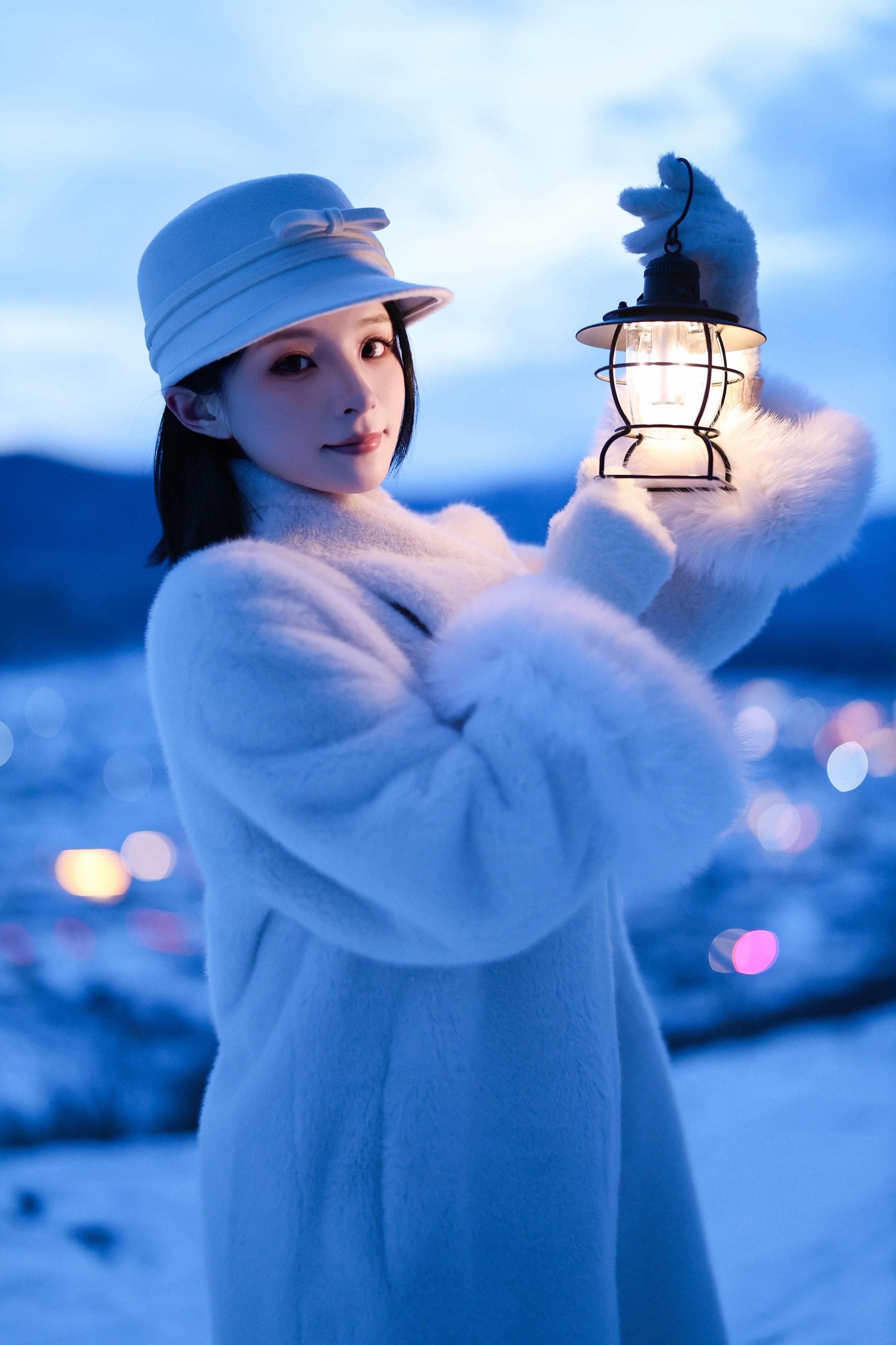 禾木的蓝调跟小动物一起看。同款可拍