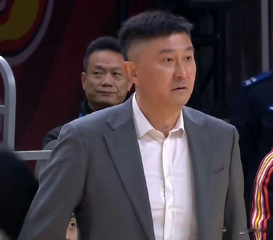 不容易！杜锋谈广东队赢球：

“今天赢得很不容易。”

“上半场领先15分。”