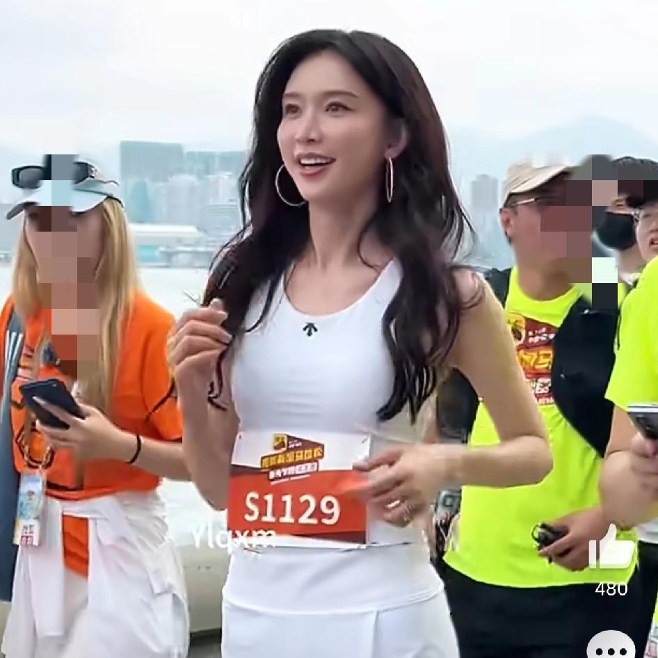 中国的女神嫁给日本人，为什么中国的粉丝还是喜欢她

她的核心魅力和婚姻国籍无关