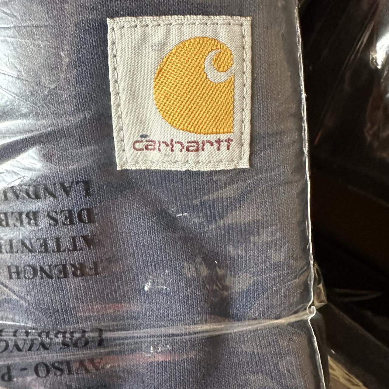 为什么这个品牌在美国持续火了一百多年？Carhartt这个品牌能活一百多年，而且