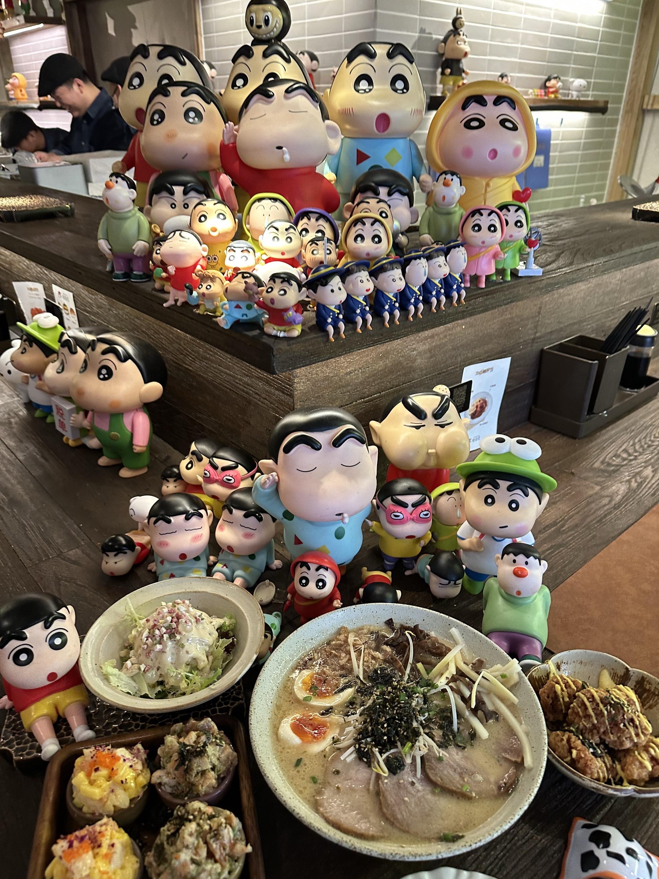 诡秘，你发了窝囊费能带我急头白脸吃一顿吗