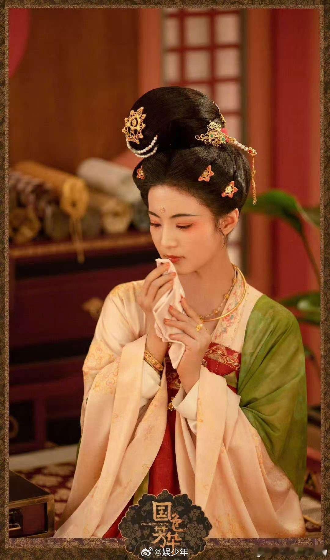 张雅钦大唐富贵花变黑莲花  张雅钦演的李幼贞这角色变化是真挺让人揪心的，曾经是多