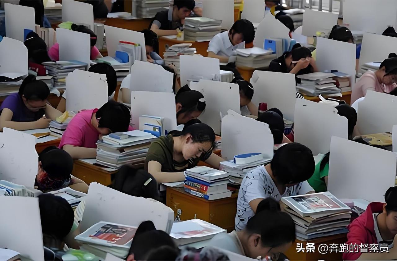 孩子根本不是不爱学习，只是不爱“被安排的痛苦学习”
所有家长都在焦虑同一个问题：
