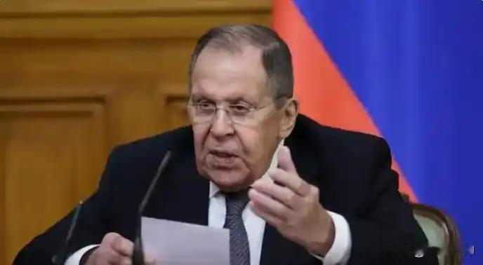 乌克兰惹大祸了，竟然胆大妄为实施“斩首”，对俄罗斯总统官邸发动无人机袭击！

这